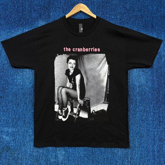 The Cranberries Remembering Dolores Rock Band T-Shirt Size Large - Picture 1 of 4